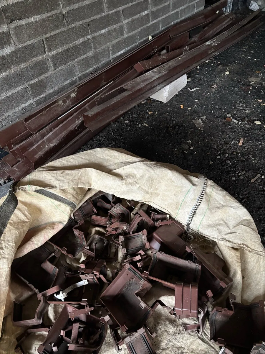 Downpipes and gutters - Image 2