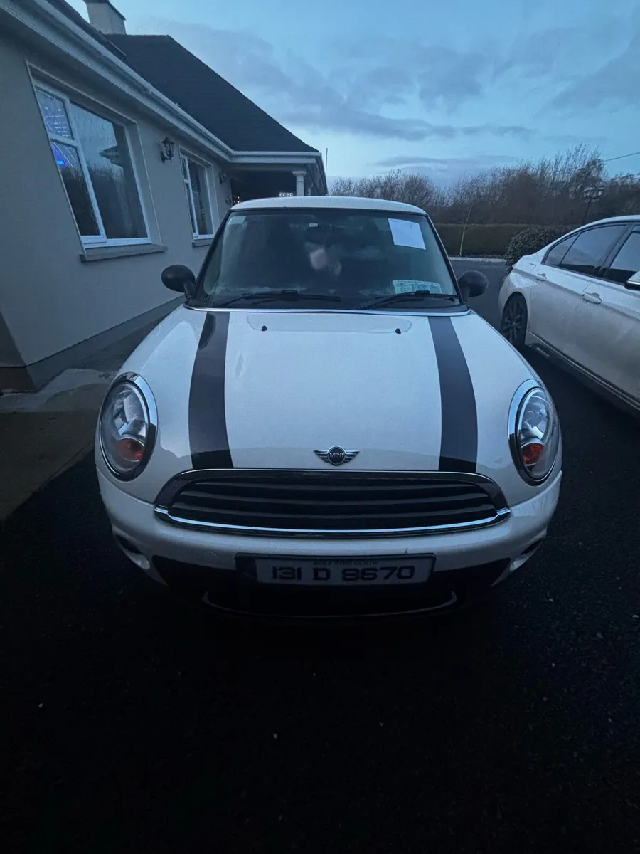 131 Mini Cooper One 1.6 Diesel - Image 2