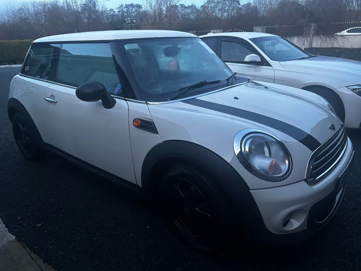 131 Mini Cooper One 1.6 Diesel - Image 3