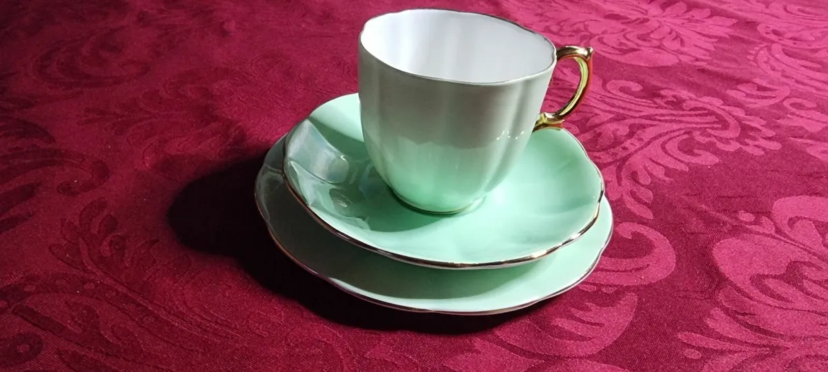 Royal Albert Mint Green Harlequin Bone China Trio - Image 1