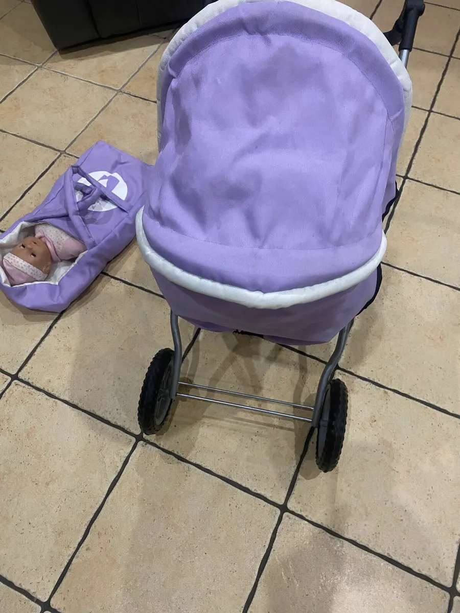 Doll's Pram - Image 3