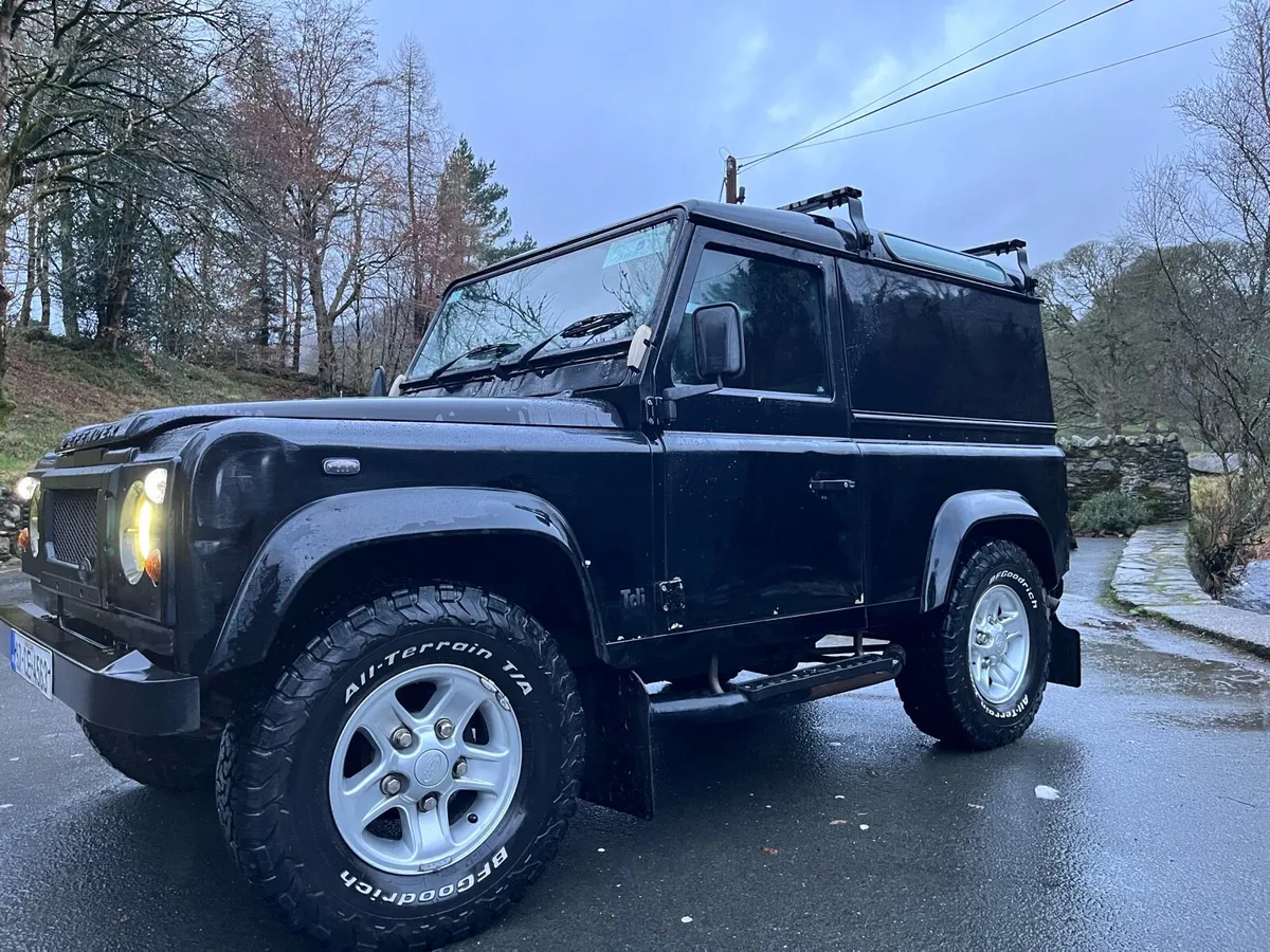 Land Rover 300tdi Defender - Image 3