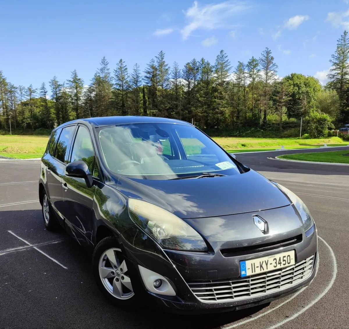 Renault Grand Scenic 2011 - Image 1