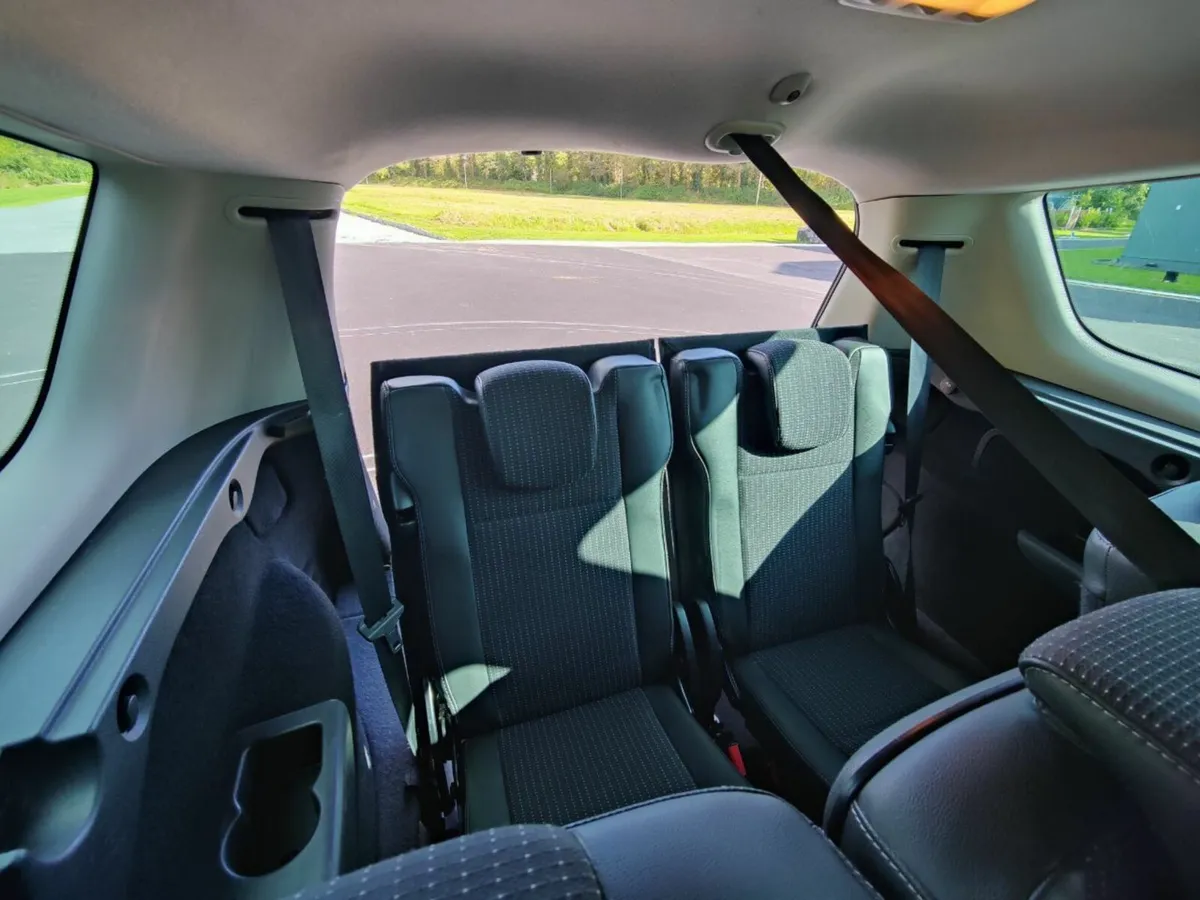 Renault Grand Scenic 2011 - Image 3