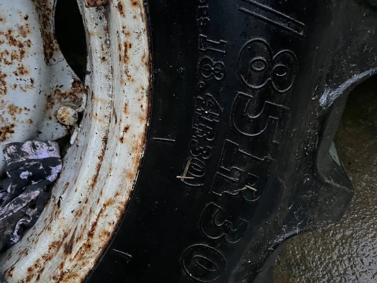 Tractor tyres - Image 3