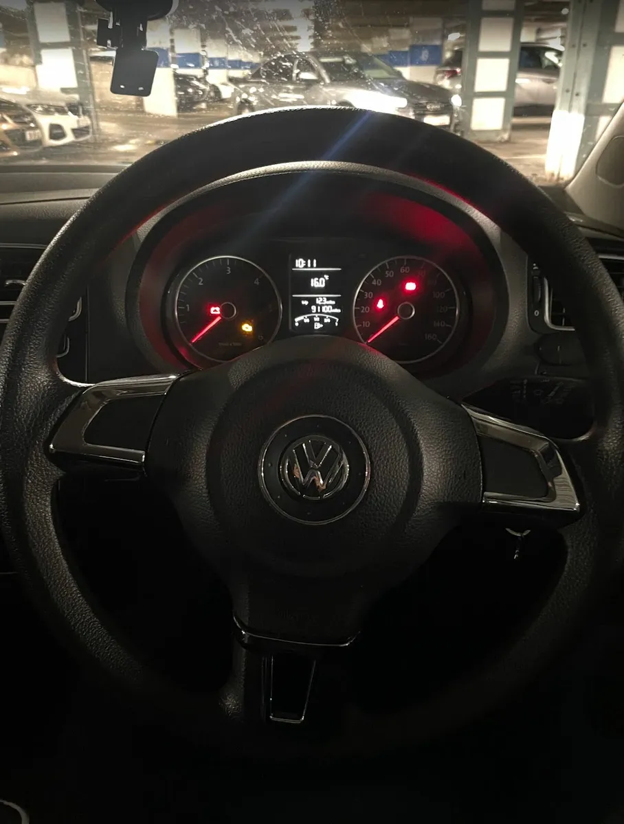 Volkswagen Polo 2011 - Image 4