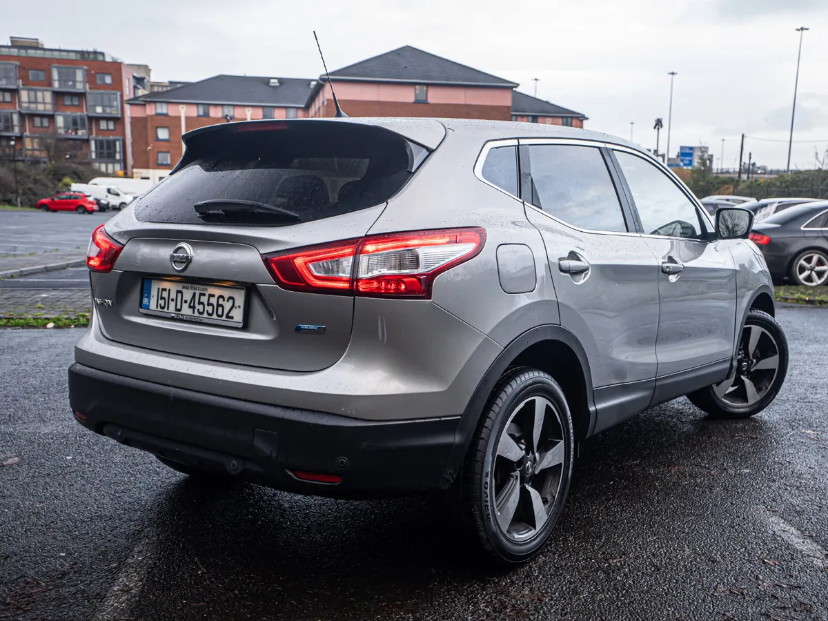 Nissan Qashqai 2015 - Image 2