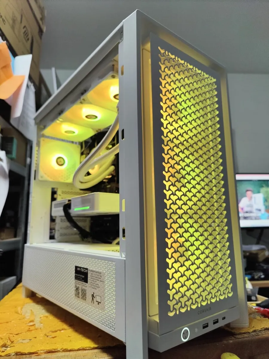 High Performance Custom Gaming PC Ryzen 7 7700/ 32 - Image 4