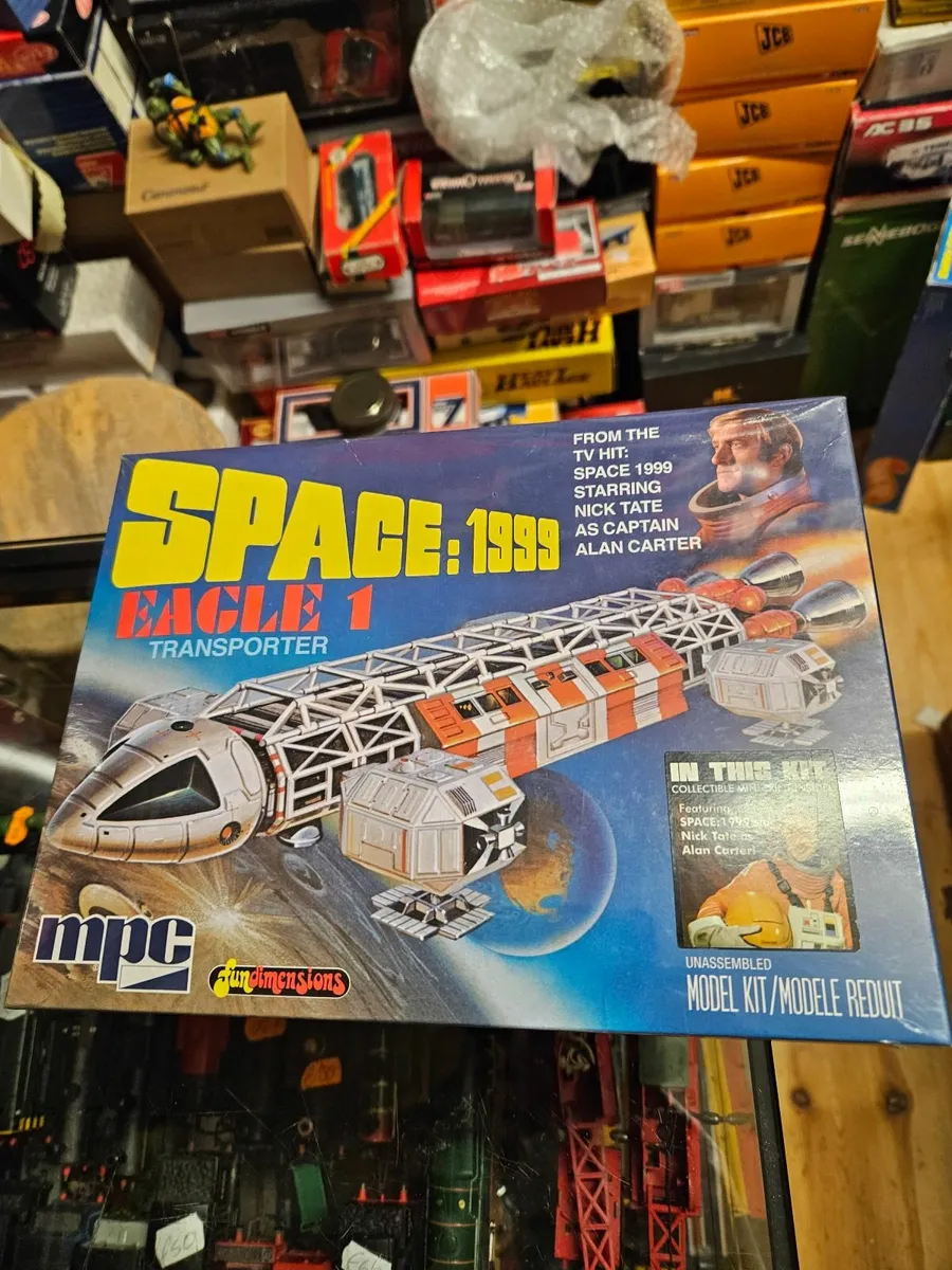 Airfix MPC Space 1999 Eagle 1 - Image 4