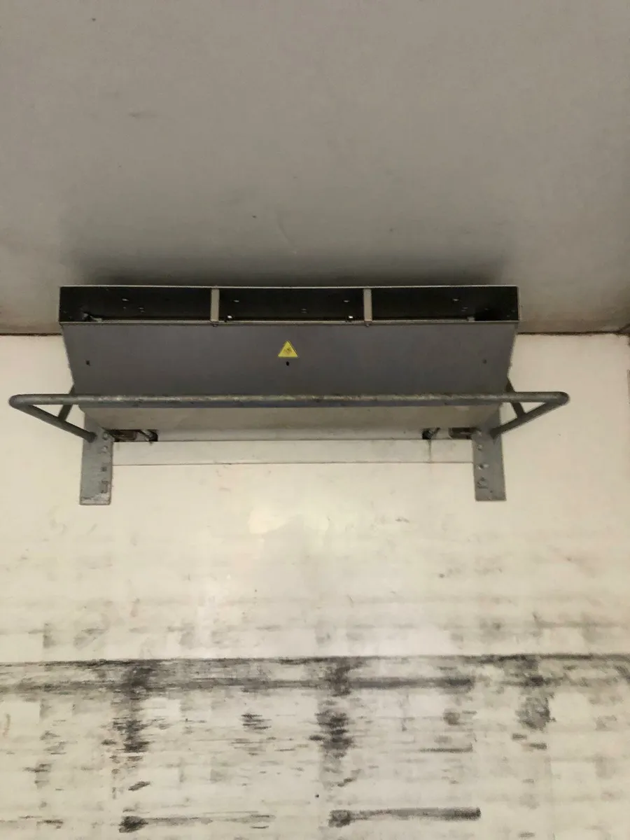 Carrier Supra Fridge Unit - Image 2