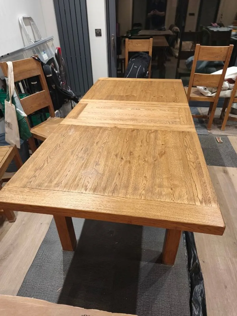 Beautiful Convertible Solid Oak Dining Table - Image 1