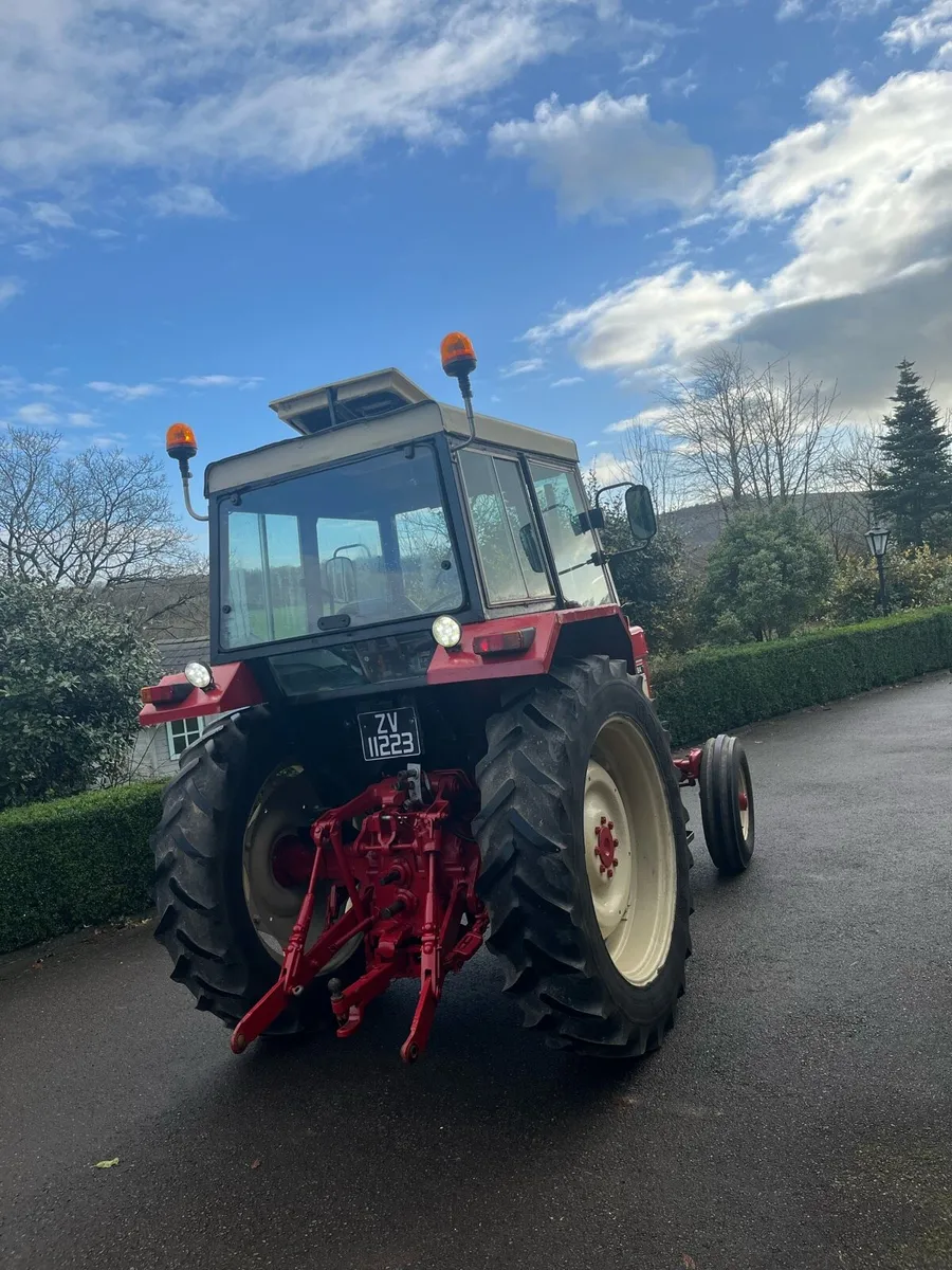 International 684 - Image 4