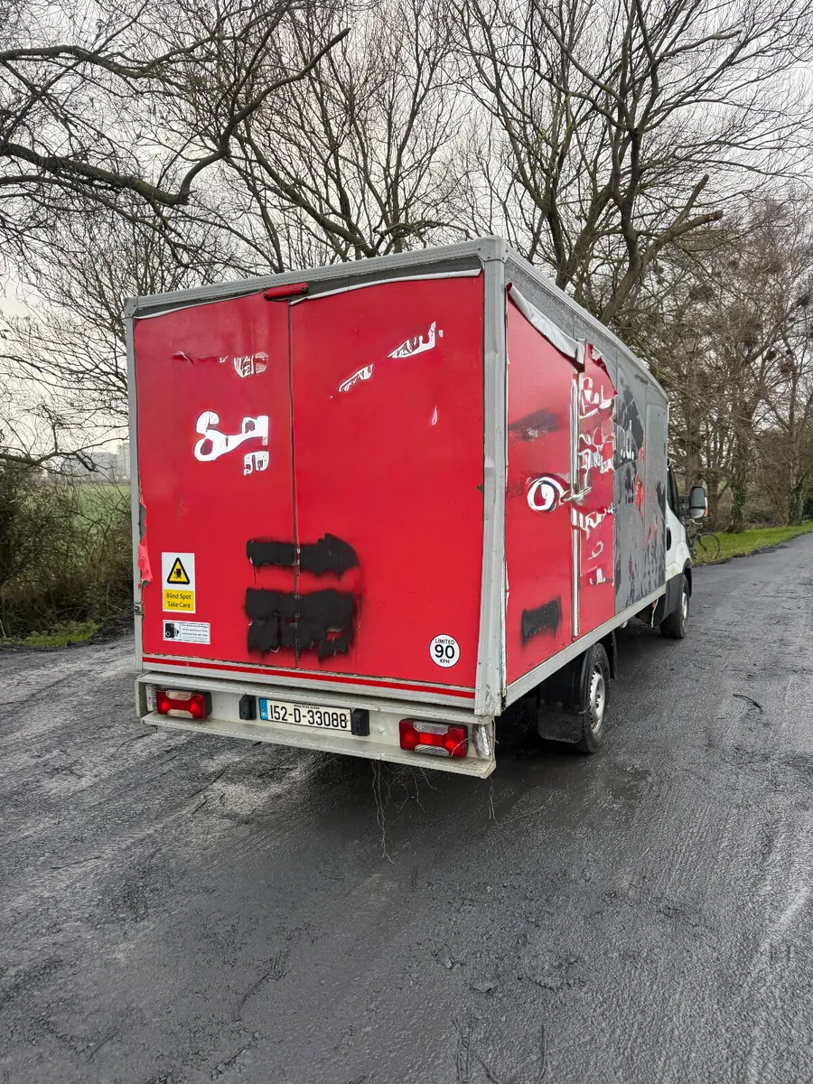 Iveco Daily 2015 Automatic - Image 2