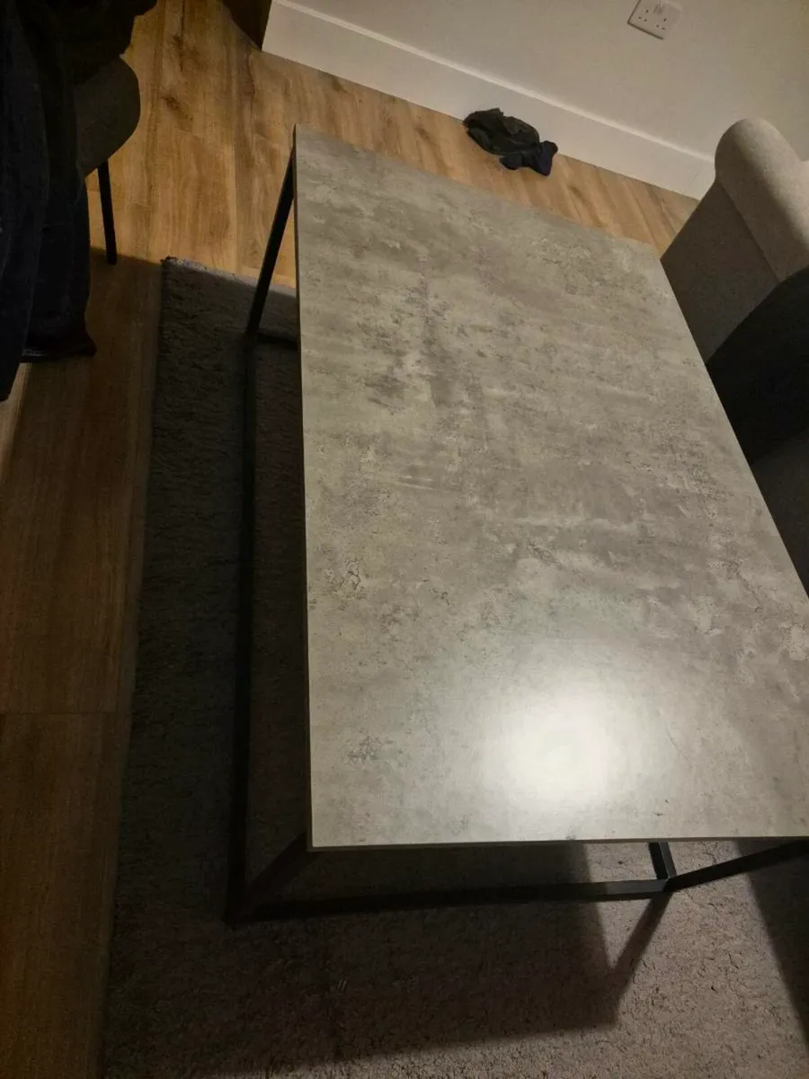 Coffee table - Image 2