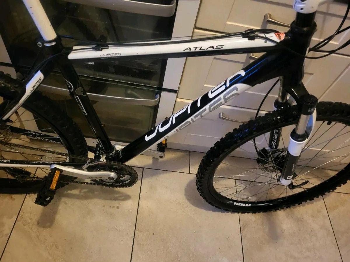 Mountain bike - Image 4