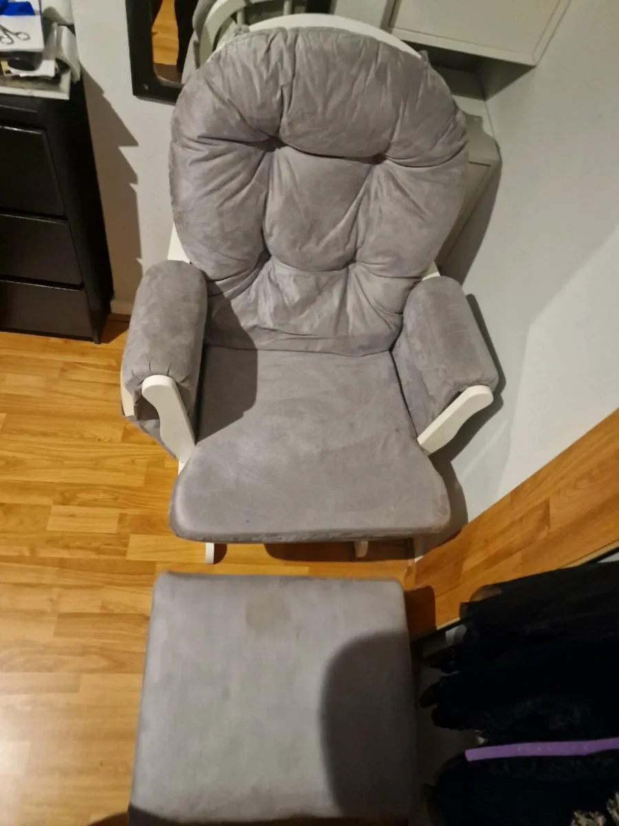 Rocking chair - Image 1