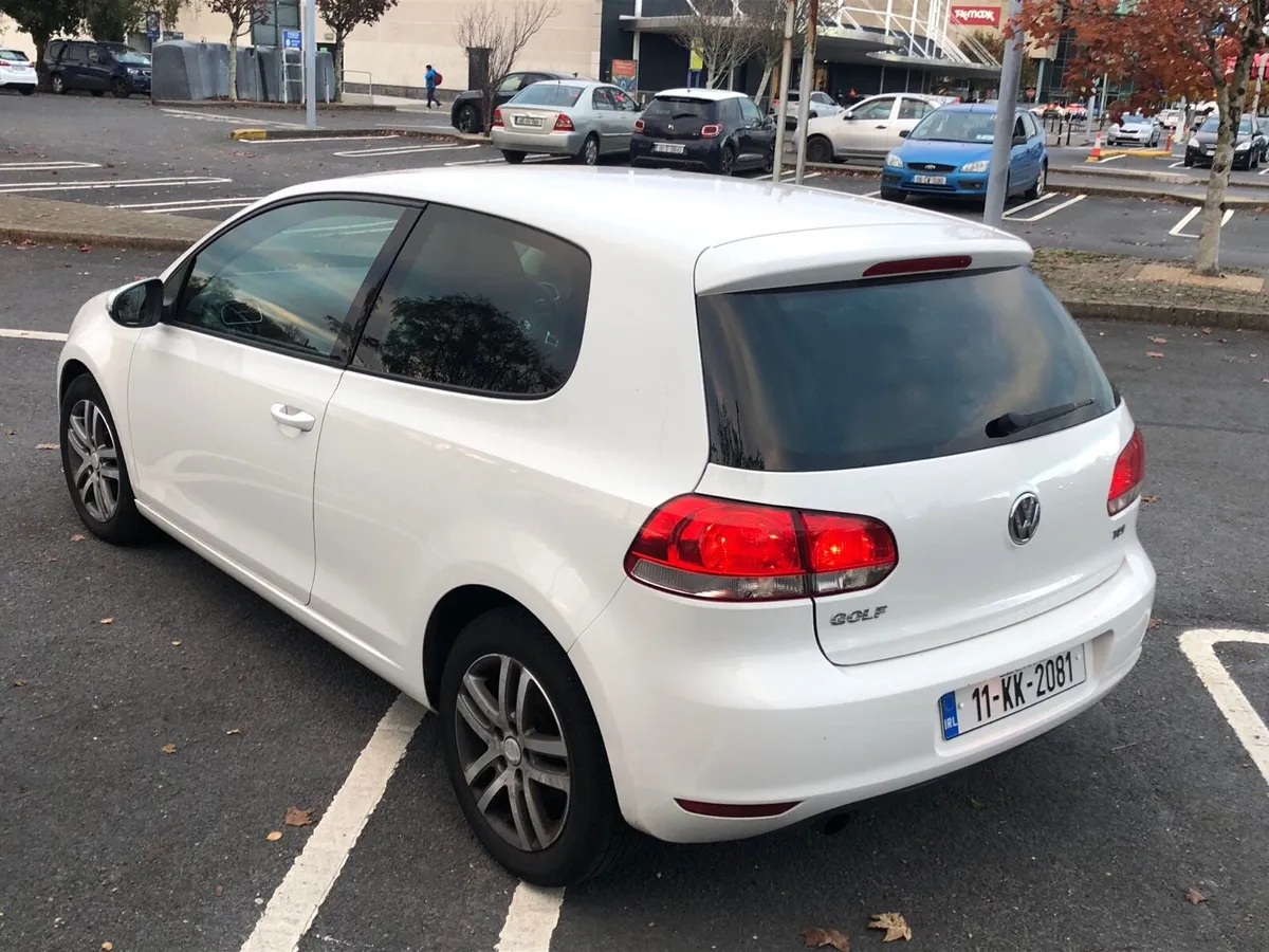 11 GOLF TDI 1,6 ,BRAND NEW NCT - Image 3