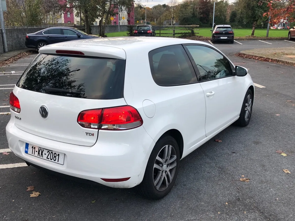 11 GOLF TDI 1,6 ,BRAND NEW NCT - Image 4
