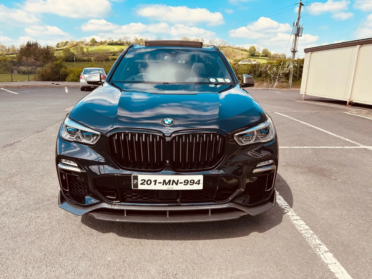 BMW X5 M50D - Image 2