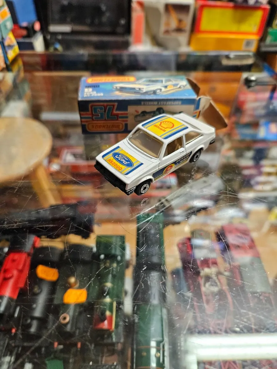 Matchbox Superfast Ford Escort RS200 - Image 3