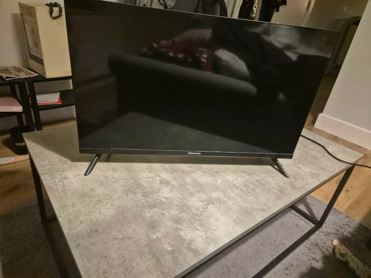 32 inch TV - Image 4