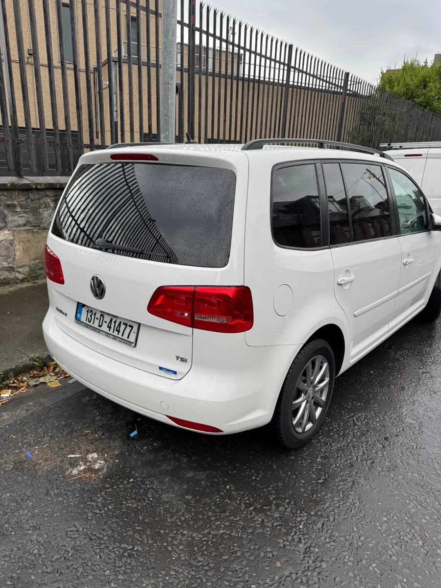 Volkswagen Touran 2013 - Image 3