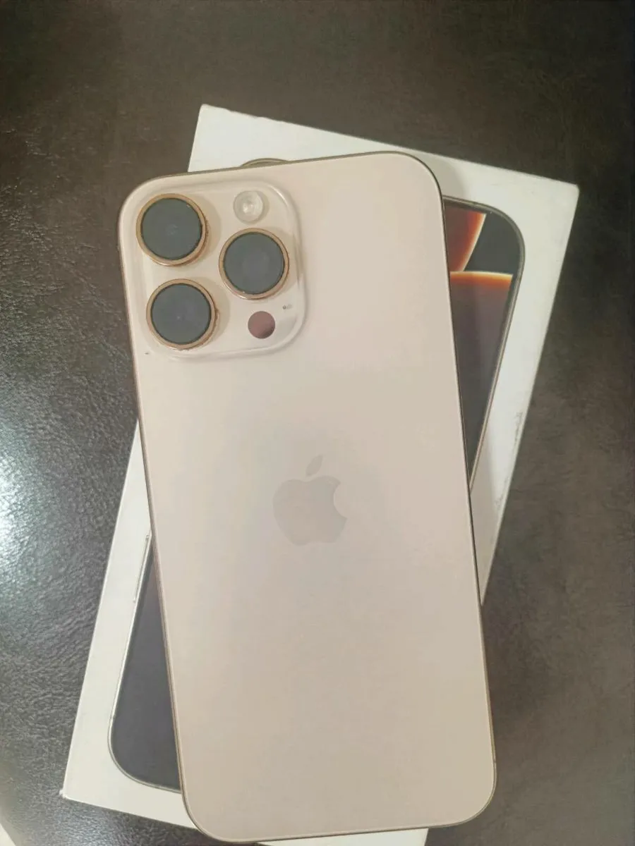 iPhone 16 pro max - Image 1