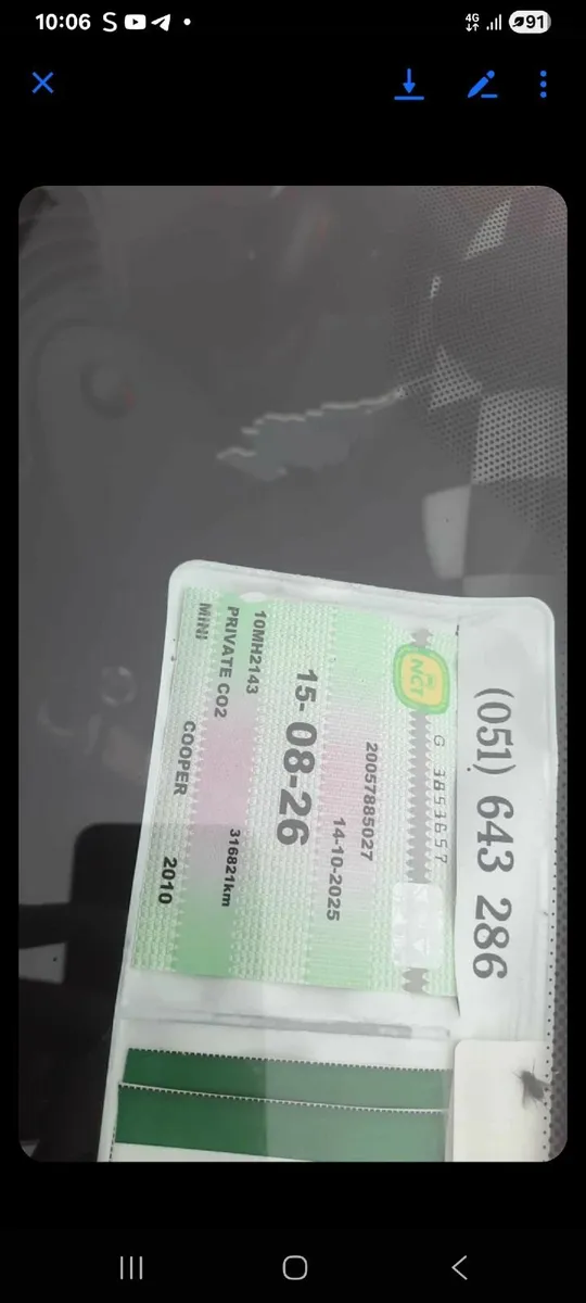 Mini Cooper 2010 - Image 2