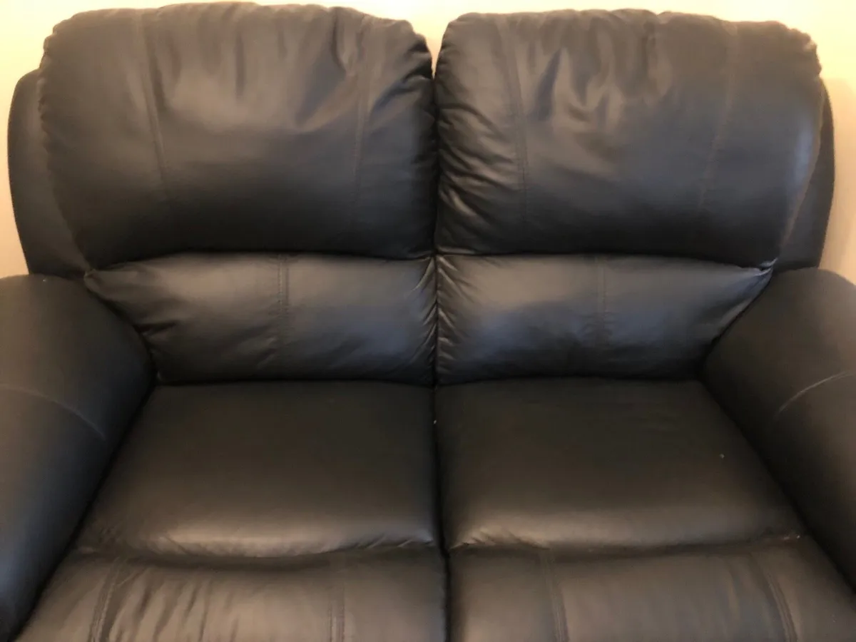 Leather 2 seater - Image 2