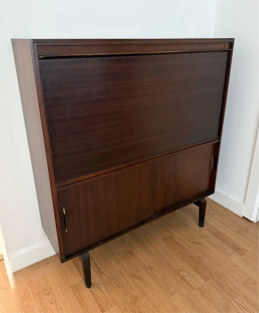 Vintage 1960s Teak Drinks Cabinet (Beaver & Tapley) - Image 2
