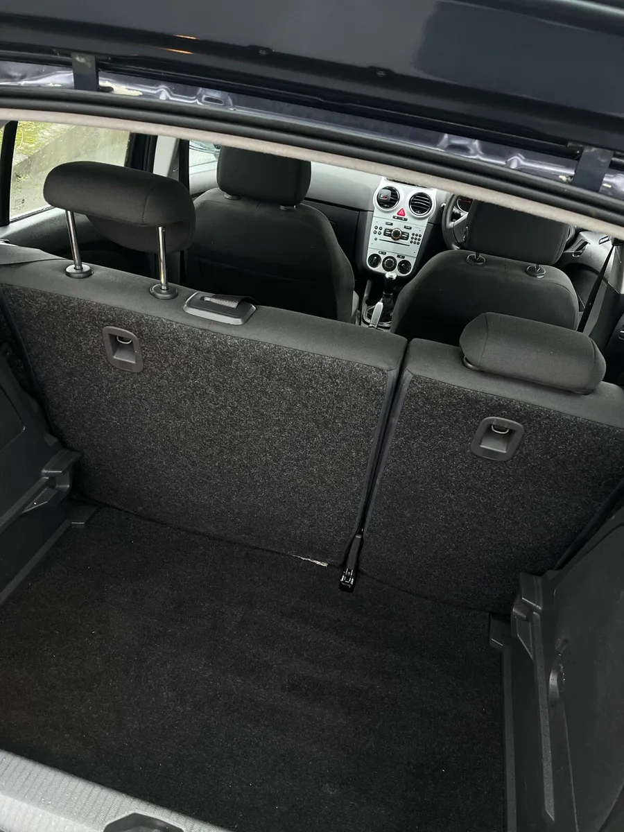 Opel Corsa 2010 - Image 3