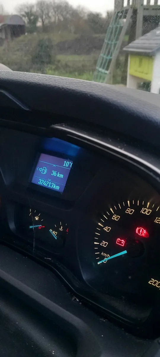 Ford Transit 2016 - Image 2