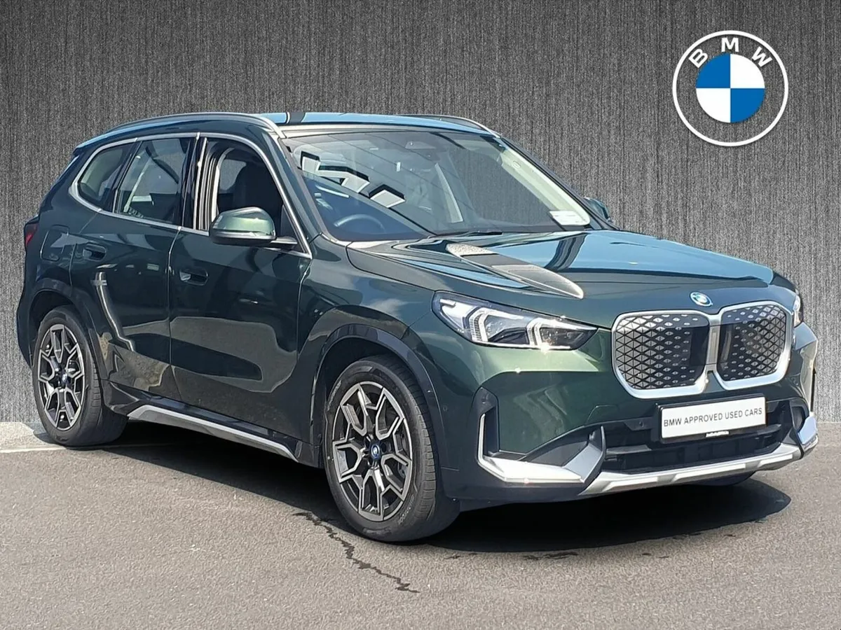 BMW iX1 eDrive20 xLine - Image 1