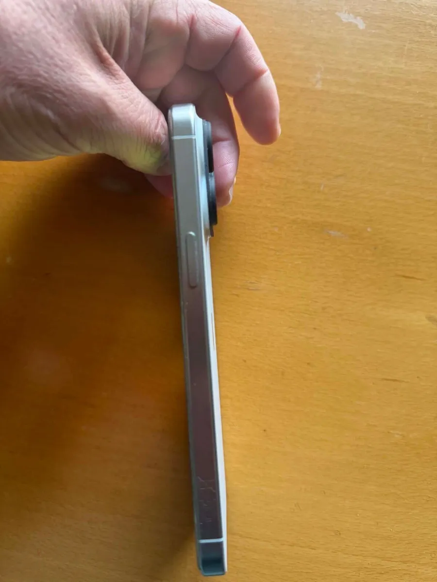 I Phone 15 Pro Max - Image 2