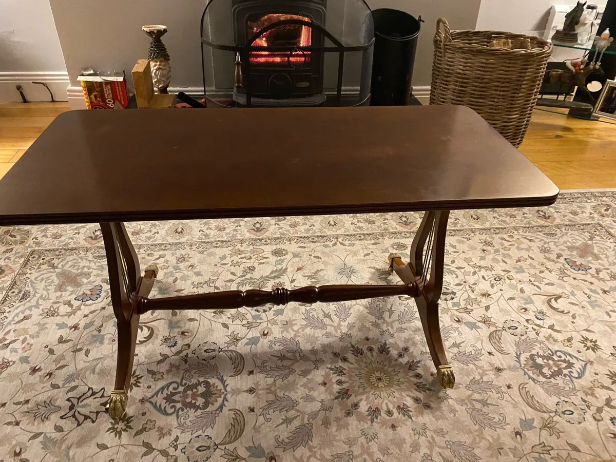 Coffee table - Image 1