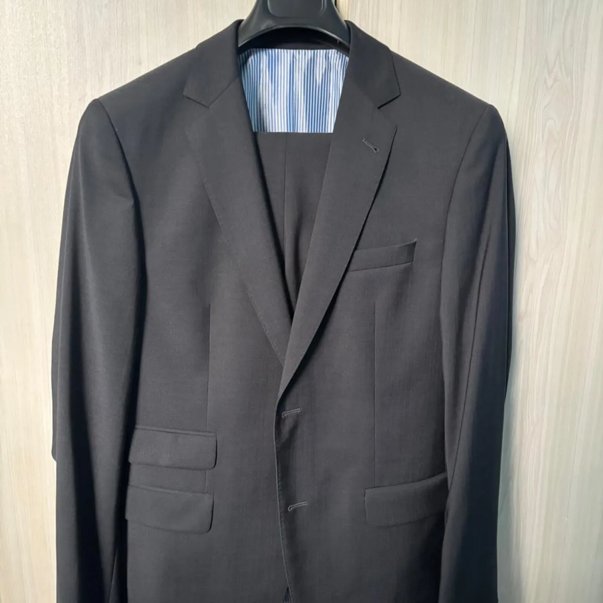 Lab4Style Charcoal Suit - Image 1