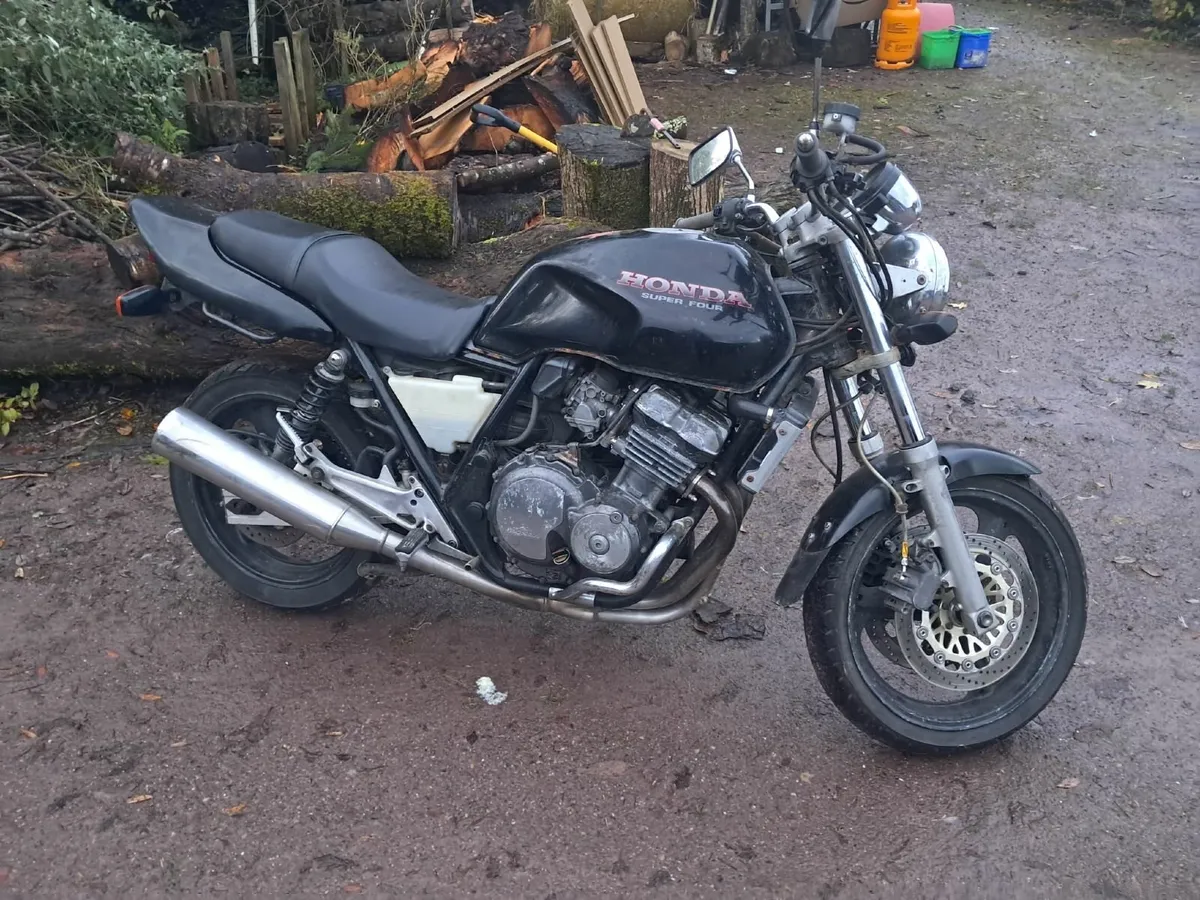 Honda cb400 sf - Image 1