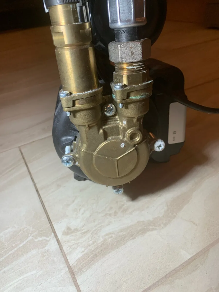 Stuart Turner 2 bar negative pump - Image 2