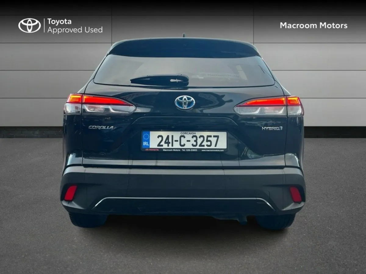 Toyota Corolla CROSS SPORT 1.8 HYBRID - Image 4