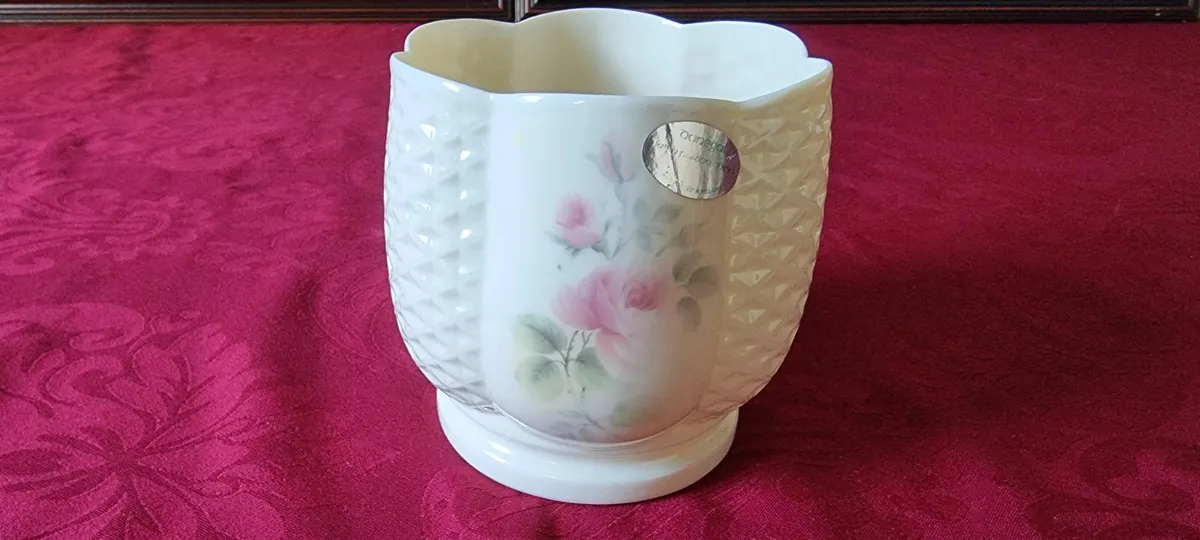 Irish Parian Donegal China Rose Planter / Pot - Image 4
