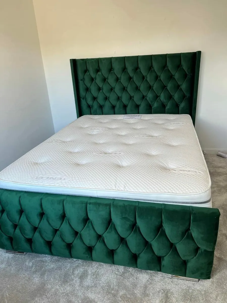 "Superking Hilton Beds With Metress" - Image 2