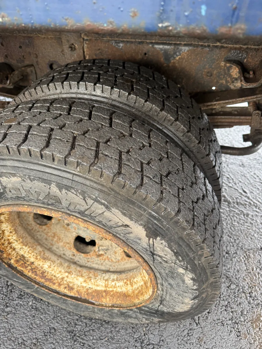 Isuzu Nqr Tipper  2008 - Image 3