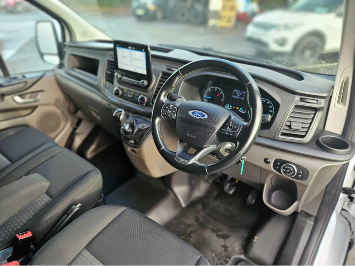 Ford Transit Custom TREND 2.0 TD 130BHP LWB - Image 2