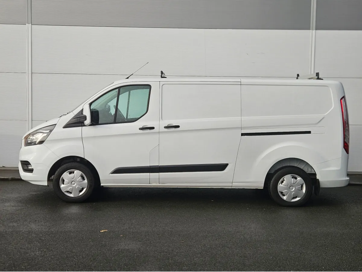 Ford Transit Custom TREND 2.0 TD 130BHP LWB - Image 4
