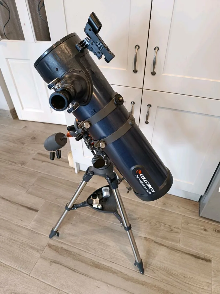 Celestron Astromaster 130 Telescope - Image 2