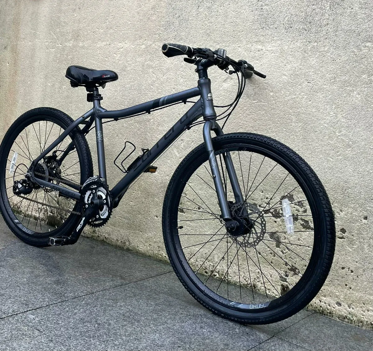 BRAND NEW Carrera bicycle - Image 3