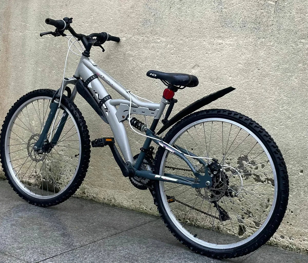 Duel suspension disk brakes bicycle - Image 3