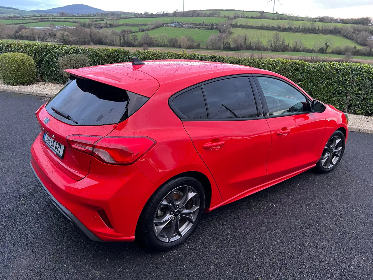 2021 (212)Ford Focus 1.5 Diesel ST Line 57KMS - Image 4