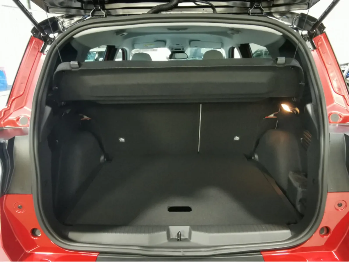 Citroen C3 Aircross MAX Pure Tech 136 MHEV - Image 4