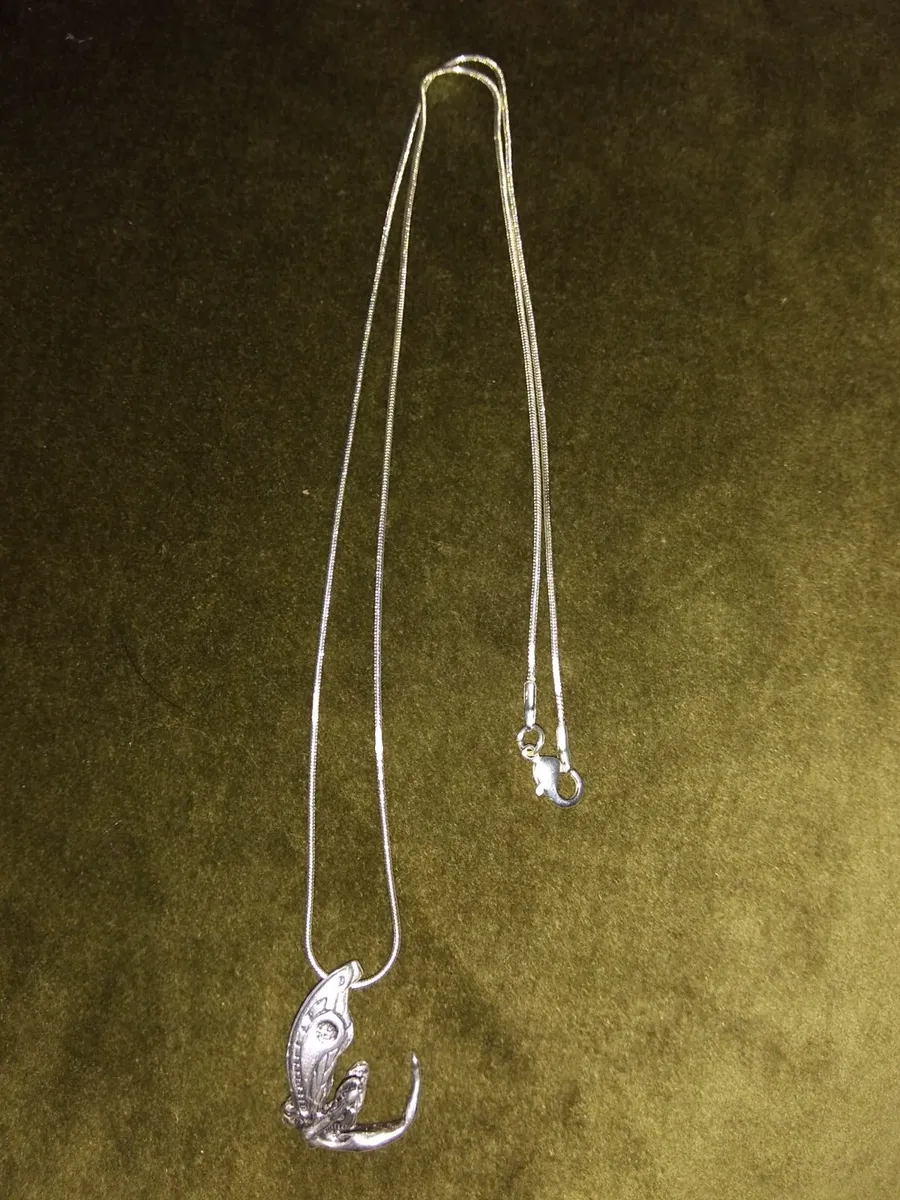 Vintage 925 Silver Chunky 3D Fairy Necklace - Image 4